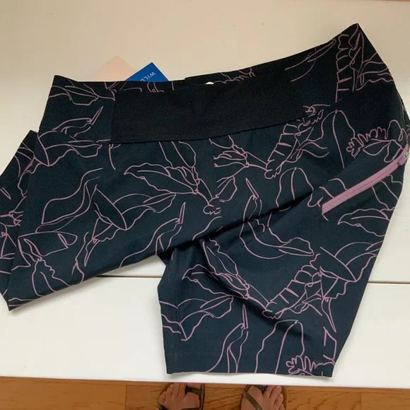 Wild Rye Ruby - Picture 3 of 3